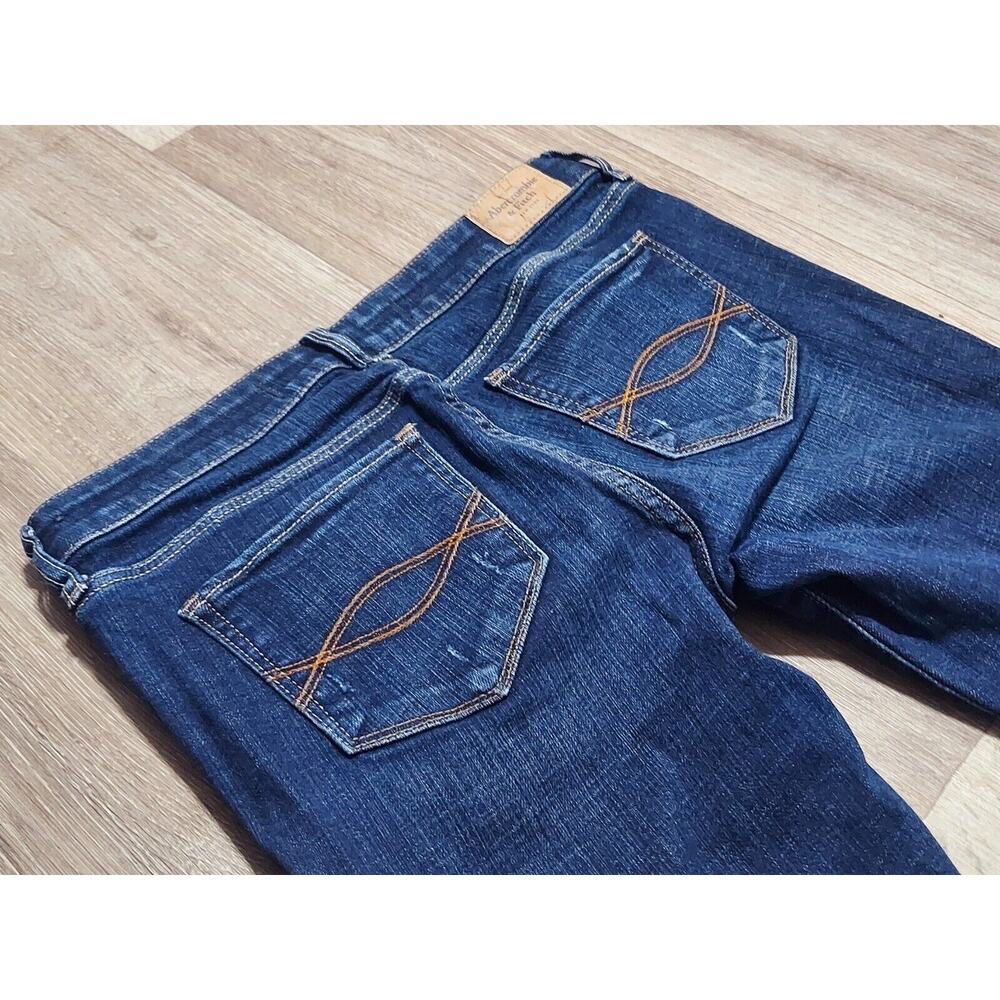 ABERCROMBIE & FITCH Jeans Women's 6R "A&F SKINNY" Distressed Dark - PLEASE READ
